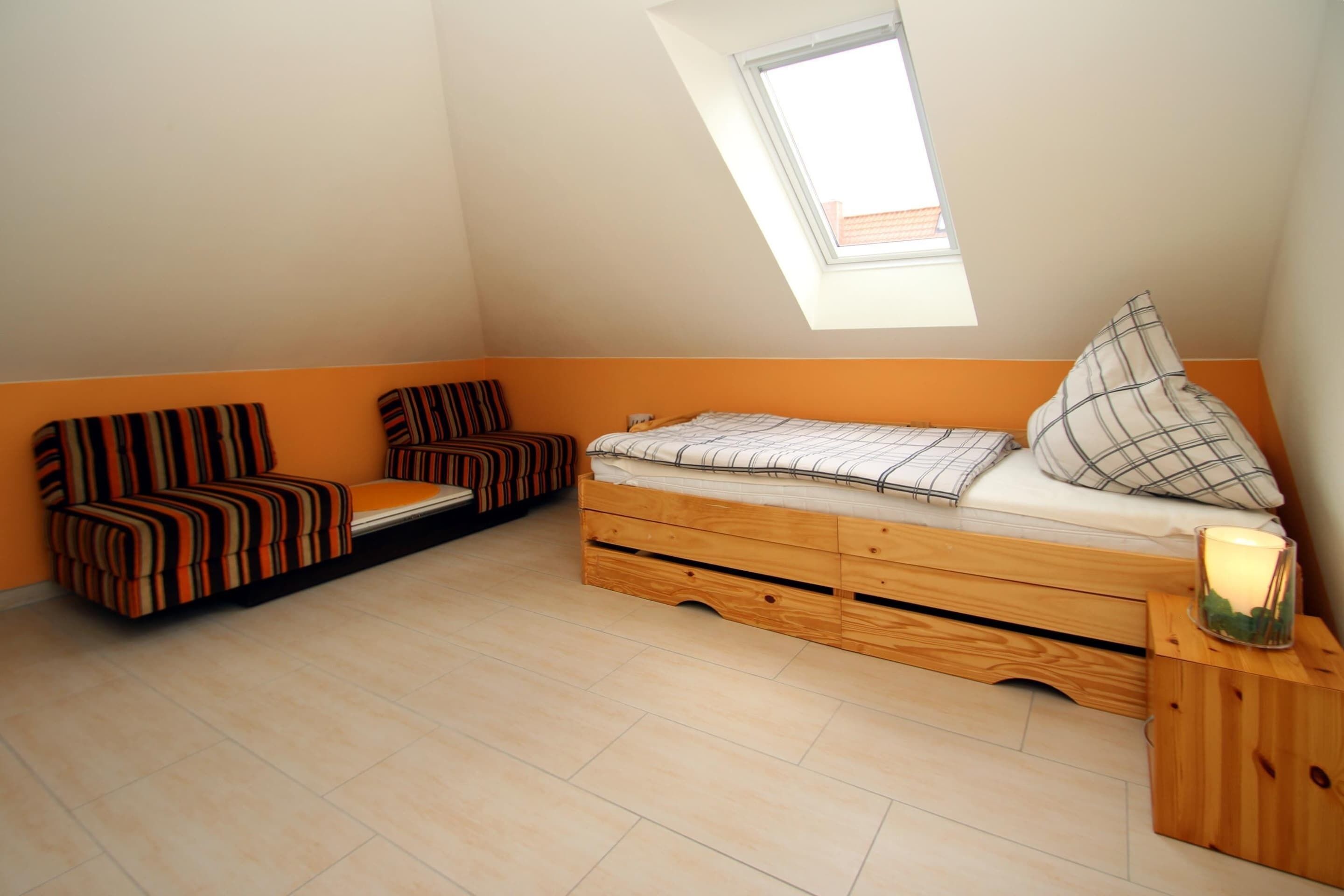 Comfort House, 6 Bedrooms | 24 bedrooms, individually furnished, bed sheets