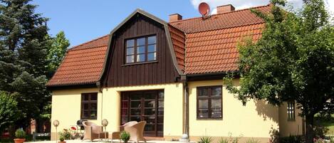 Maison Confort, 5 chambres | Extérieur