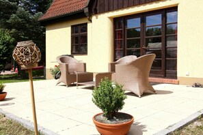 Comfort House, 5 Bedrooms | Terrace/patio - Holiday House Monika, Wendorf (Kuhlen-Wendorf)