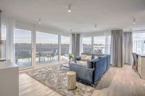 Appartement Deluxe, 2 chambres | Salle de séjour