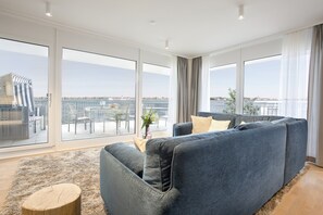 Apartemen Deluks, 2 kamar tidur | Ruang keluarga