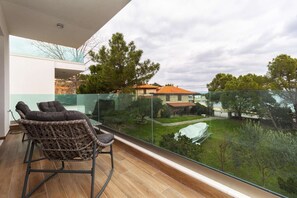 Classic House, 4 Bedrooms | Terrace/patio