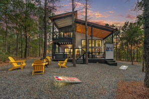 Terrace/patio - NEW! Fully maxed out cabin w/ treehouse, spa & more (Broken Bow)