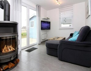 Comfort House, 4 Bedrooms | Living room