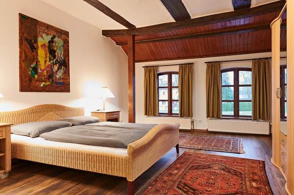 16 bedrooms, individually furnished - Holiday Home Oliver, Wendorf (Kuhlen-Wendorf)