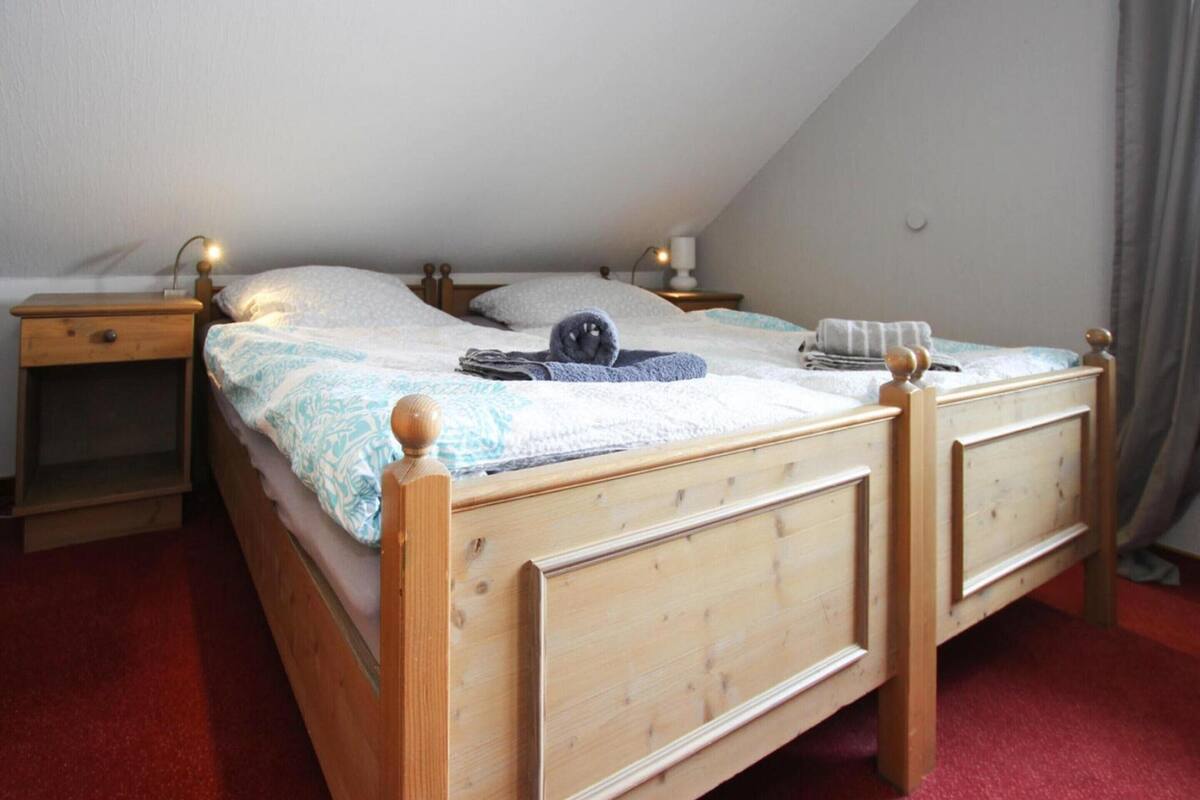 Comfort Apartment, 2 Bedrooms | 3 bedrooms, individually furnished