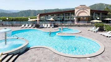 Appartamento Comfort, 2 camere da letto | Piscina | Piscina all'aperto