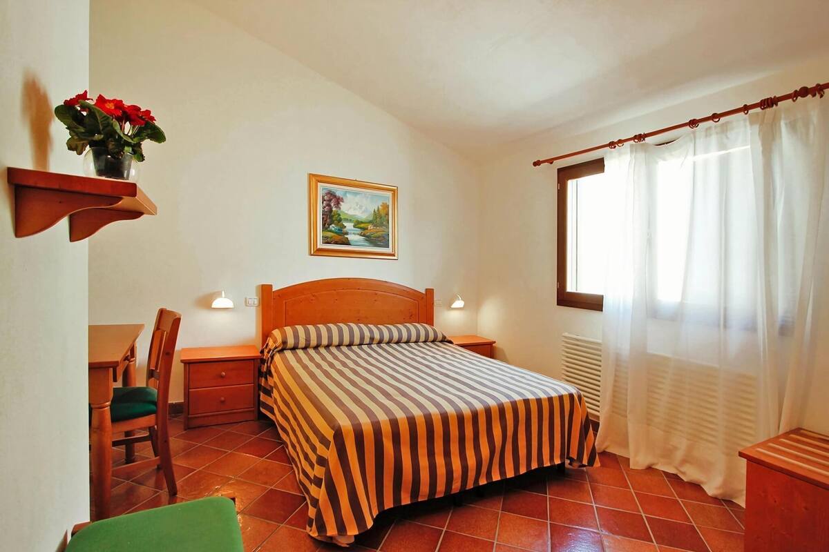 5 chambres, ameublement personnalisé