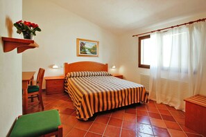 2 bedrooms, individually furnished