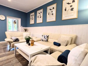 Appartement Deluxe, 4 chambres | Restauration