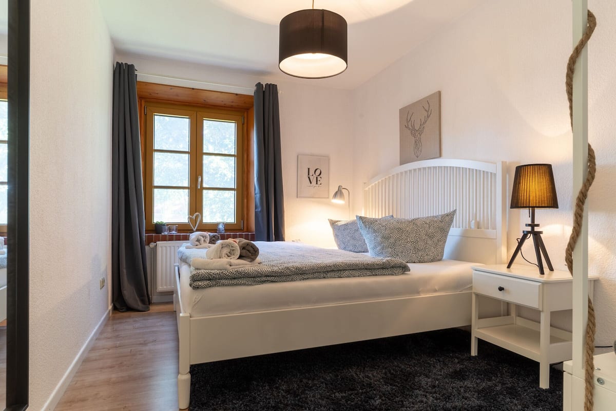 8 habitaciones