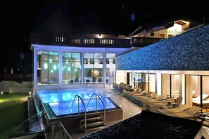 Deluxe Apartment, 2 Bedrooms | Pool