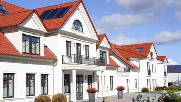 Deluxe Apartment, 2 Bedrooms | Exterior