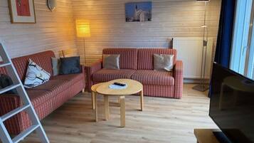 Classic-Apartment, 3 Schlafzimmer | Wohnzimmer | DVD-Player