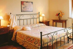 10 habitaciones y muebles diferentes