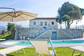 Classic Apartment, 2 Bedrooms | Pool | Outdoor pool - Agriturismo Giugnano Poggio del Sole, Lamporecchio (Lamporecchio)