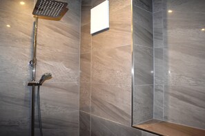 Dusche, Haartrockner