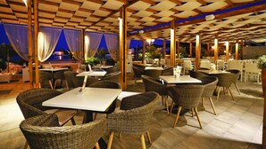 Classic Apartment, 2 Bedrooms | Living room - Apartments Dalmatia in Preko, Island Ugljan, With Swimmingpool (Preko)