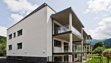 Deluxe Apartment, 3 Bedrooms | Exterior