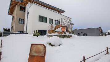 Deluxe Apartment, 3 Bedrooms | Exterior