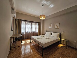4 bedrooms, iron/ironing board, travel crib, free WiFi