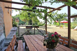 Outdoor dining - Villa Ca" Piero, Urbino (Urbino)