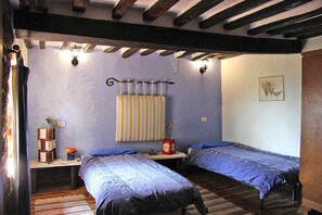 5 bedrooms, individually furnished