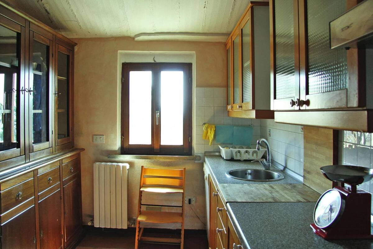 Frigorifero, forno, piano cottura, lavastoviglie