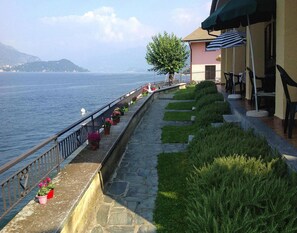 Deluxe Apartment, 2 Bedrooms | Balcony - Apartments Paganini, Lezzeno (Lezzeno)