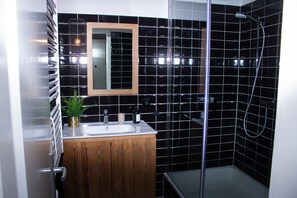 Bathroom - Idyllic Apartment in Winterberg With Balcony (Winterberg)