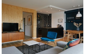 Comfort Apartment, 1 Bedroom | Living room
