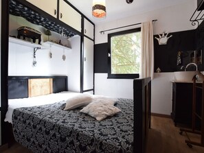 Classic-Chalet, 2 Schlafzimmer | 3 Schlafzimmer, individuell eingerichtet, Bettwäsche