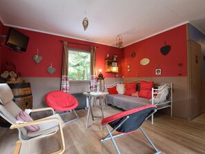 Klassieke chalet, 2 slaapkamers | Woonkamer