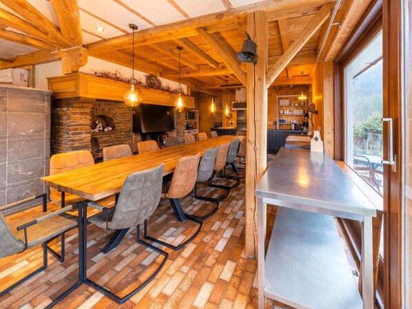 Dining - Capacious Holiday Home in Membre With Garden (Vresse-sur-Semois)