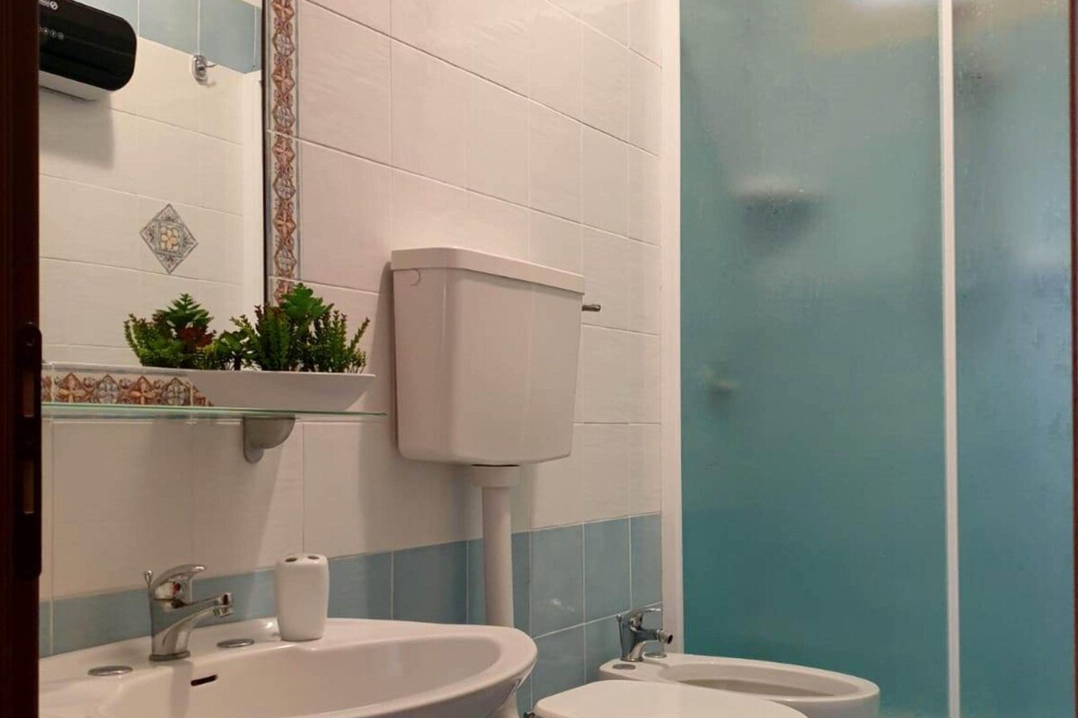 Apartemen Comfort, 3 kamar tidur | Kamar mandi | Shower