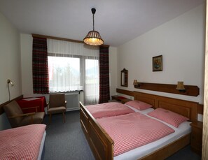 クラシック アパートメント 2 ベッドルーム | 3 室のベッドルーム、ベッドシーツ