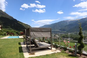 Comfort Apartment, 2 Bedrooms | Garden - Residence Lahnhof, Laces (Laces)