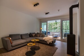 Classic Apartment, 3 Bedrooms | Living room - Elegant Apartment in Koudekerke With Gas Fireplace (Koudekerke)