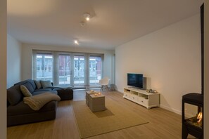 Appartement Classique, 2 chambres | Salle de séjour