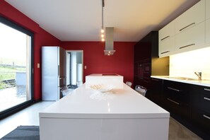 Classic Cottage, Multiple Bedrooms | Private kitchen | Fridge, microwave, oven, stovetop - Modern Cottage in Vaux-sur-sure With Sauna (Vaux-sur-Sure)
