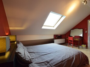 Comfort Cottage, 5 Bedrooms | 13 bedrooms, individually furnished, iron/ironing board, bed sheets - Modern Cottage in Vaux-sur-sure With Sauna (Vaux-sur-Sure)