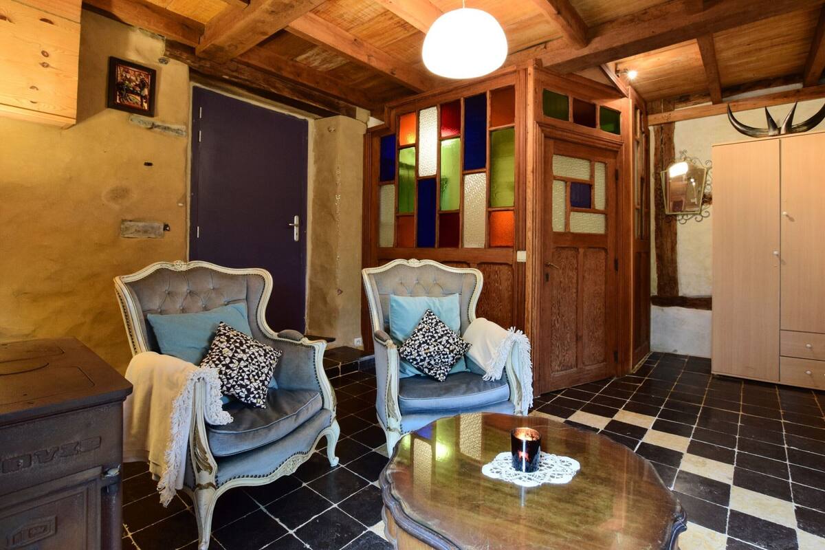 Classic House, 2 Bedrooms | 3 bedrooms, individually furnished, bed sheets