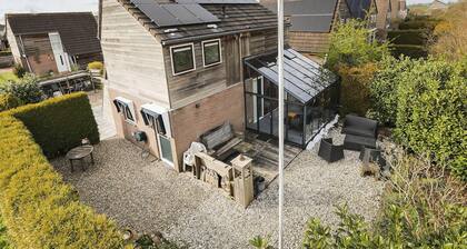 Restful Holiday Home in Grou With Terrace and Garden