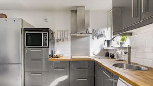 Sınıflandırılmamış resim, 113 üzerinden 5, düğme