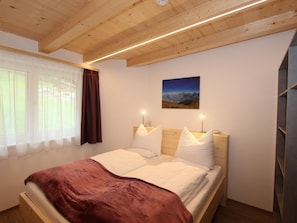 Appartement Classique, 3 chambres | 10 chambres, draps fournis