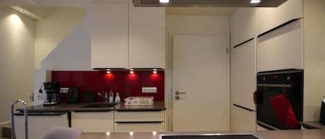 Classic-Haus, 3 Schlafzimmer | Eigene Küche | Kühlschrank, Mikrowelle, Ofen, Geschirrspüler