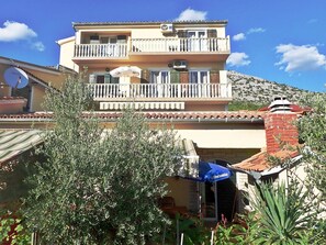 Exterior - Apartment Grande Vista in Starigrad Paklenica With a Large Terrace (Starigrad)