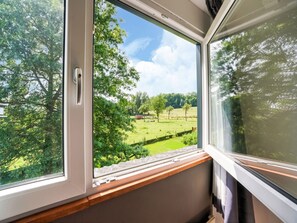 Comfort House, 3 Bedrooms | View from property