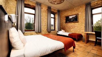 28 bedrooms, individually furnished, bed sheets