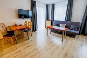 Appartement Confort, 2 chambres | Salle de séjour